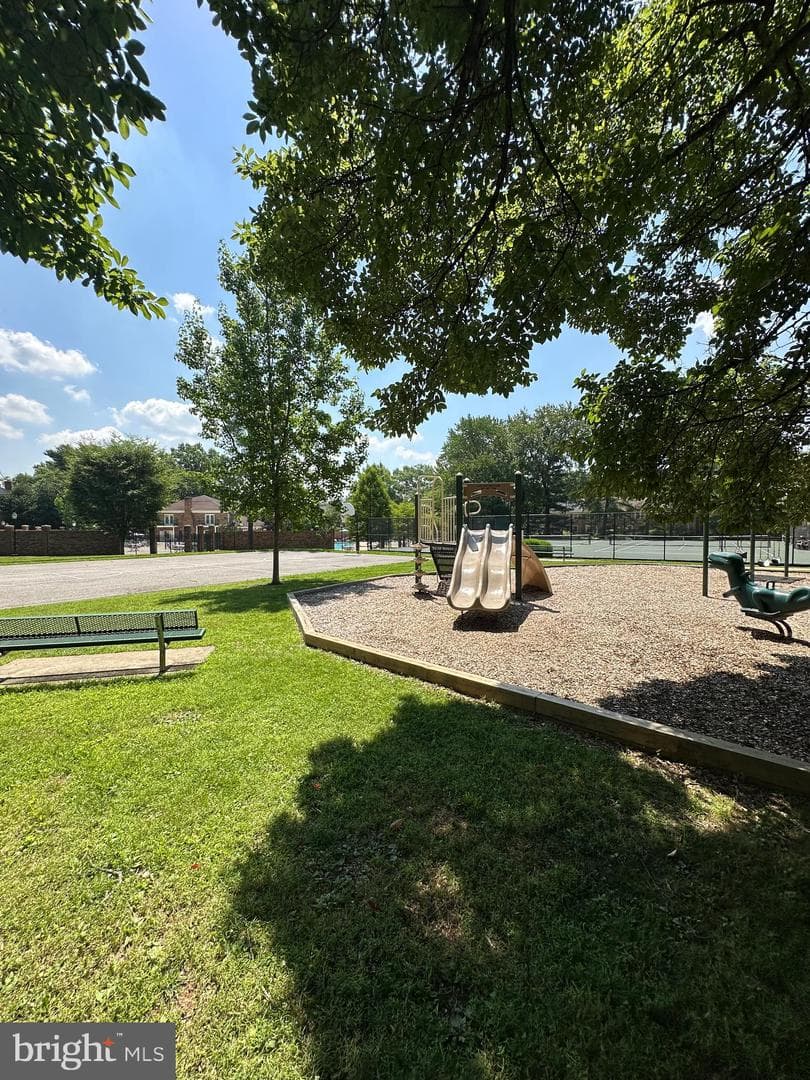 5809 Edson Lane #103 photo 21