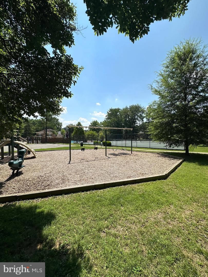 5809 Edson Lane #103 photo 22