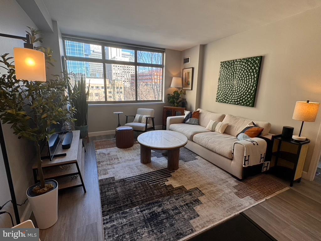 7111 Woodmont #712, Chevy Chase