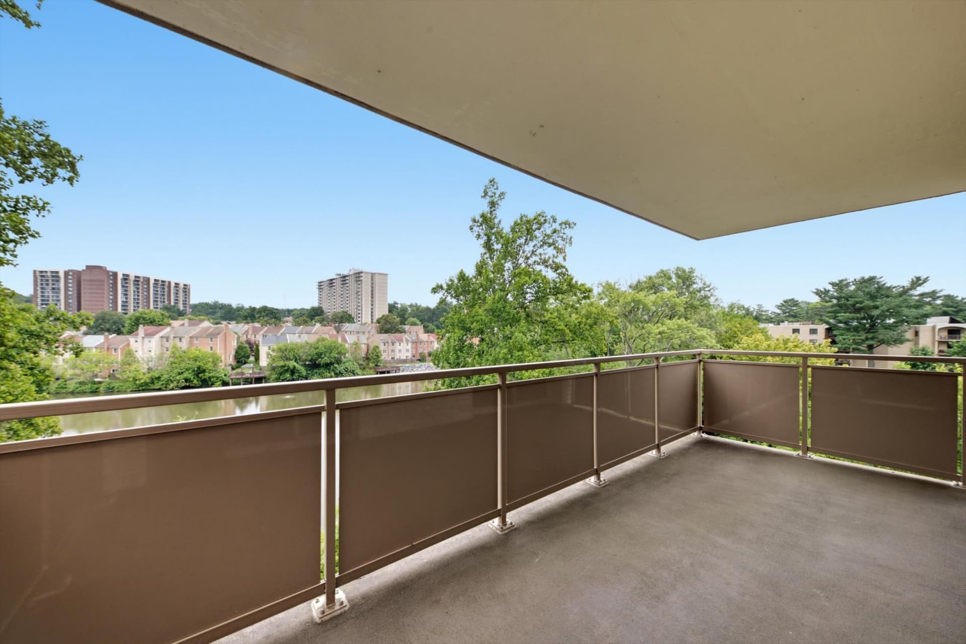7501 Democracy Boulevard #339 photo 4