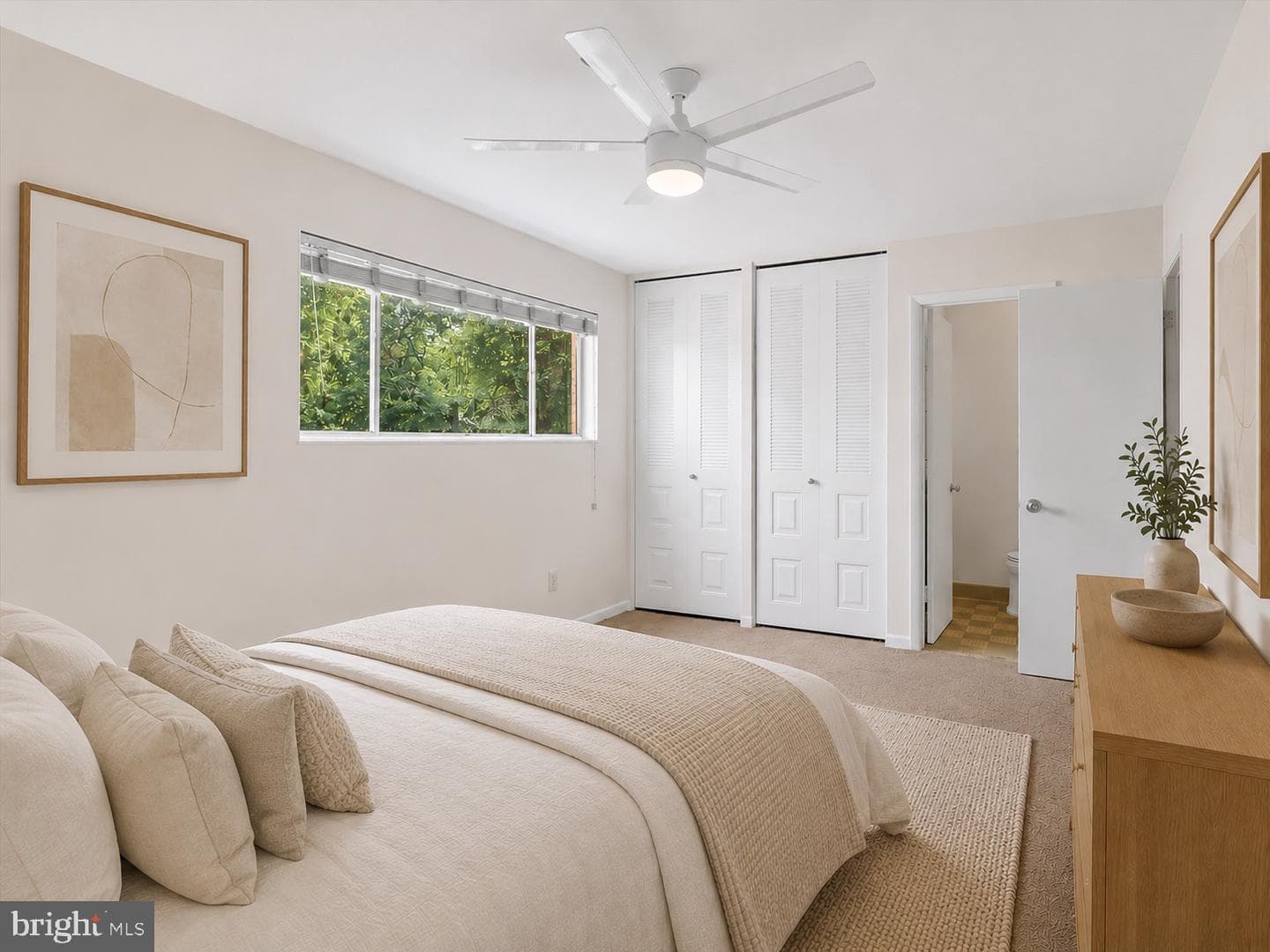 10524 Weymouth Street #202 photo 8