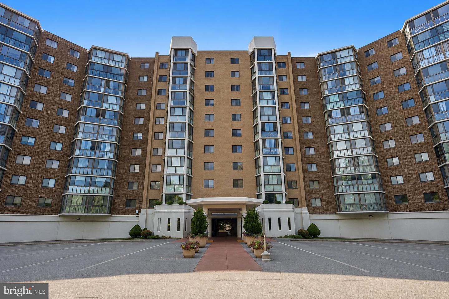 15115 Interlachen Drive #3-524 photo 1