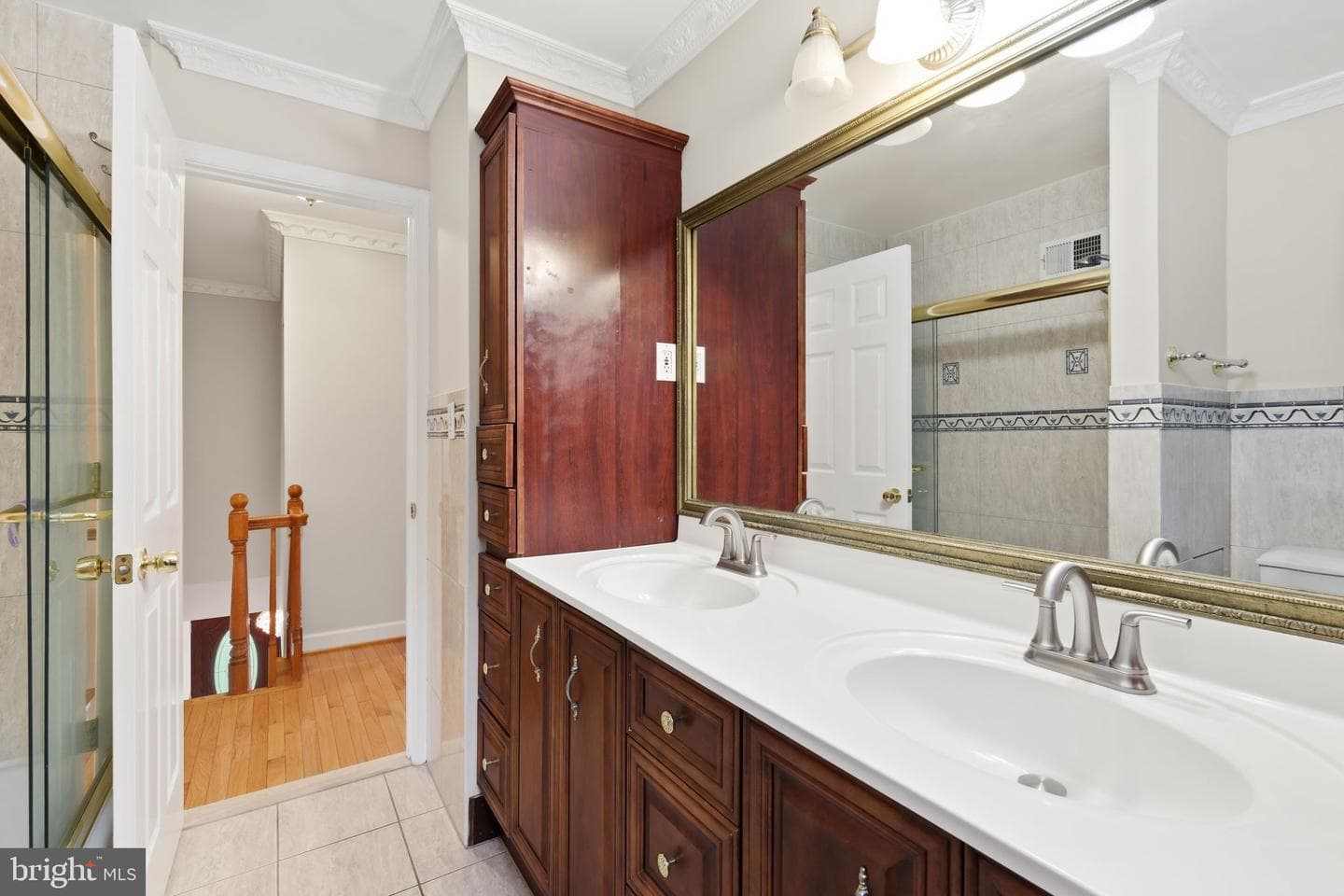3800 Queen Mary Drive photo 29
