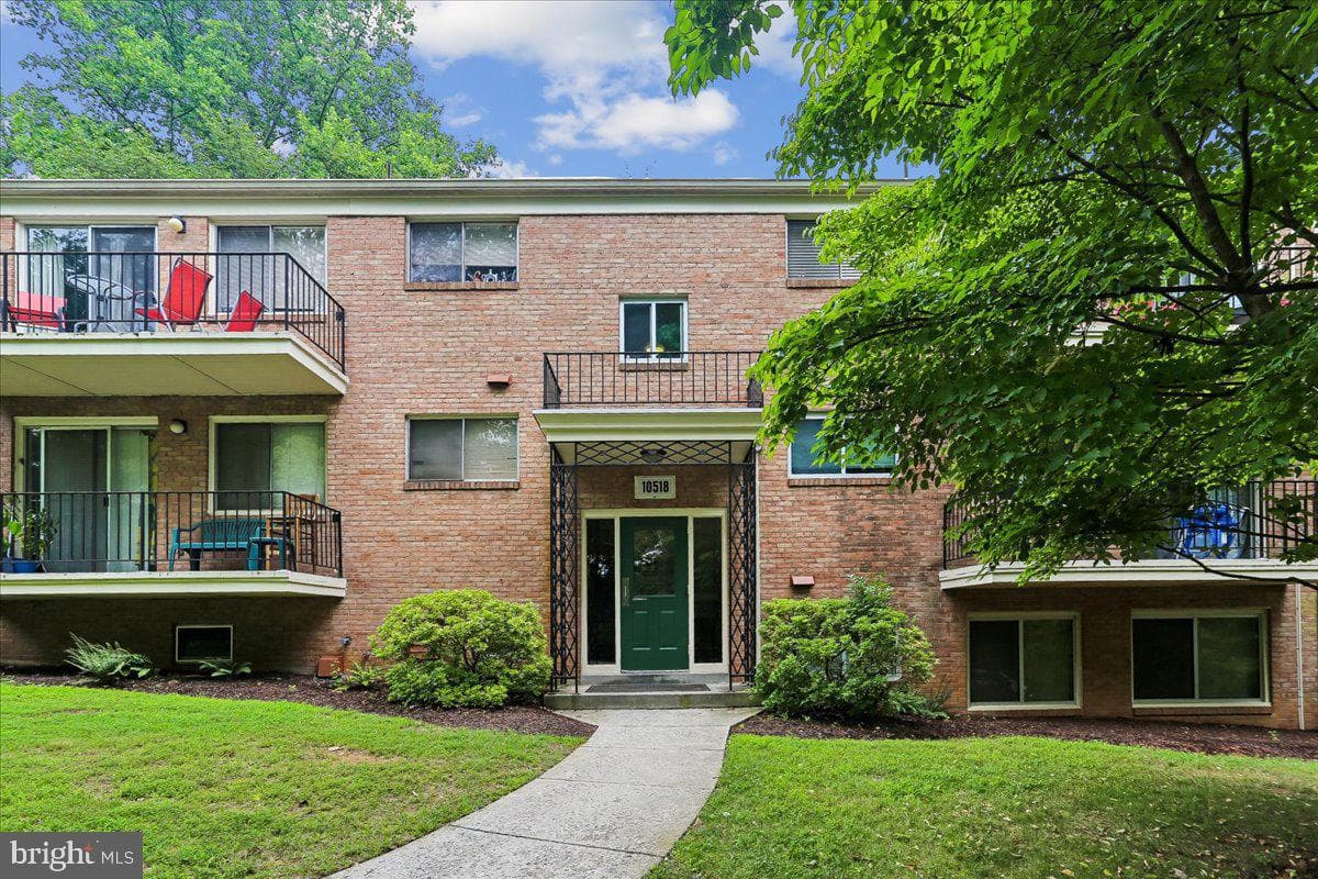 10518 Weymouth Street #102, Bethesda