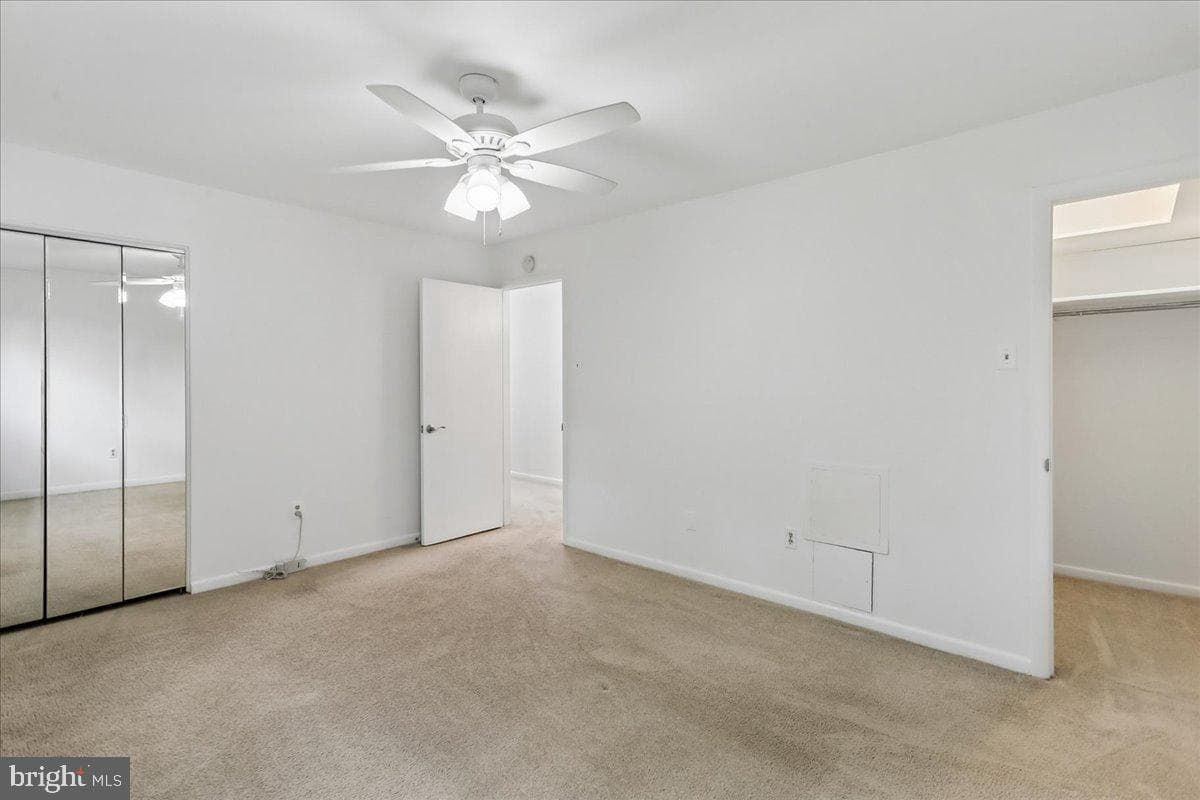 10518 Weymouth Street #102 photo 15