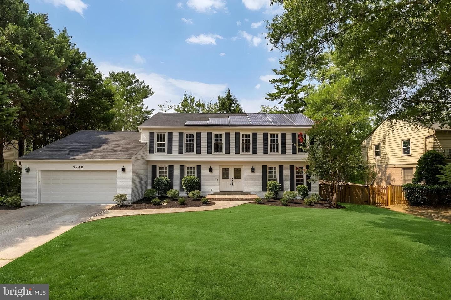 8740 Sleepy Hollow Lane photo 1