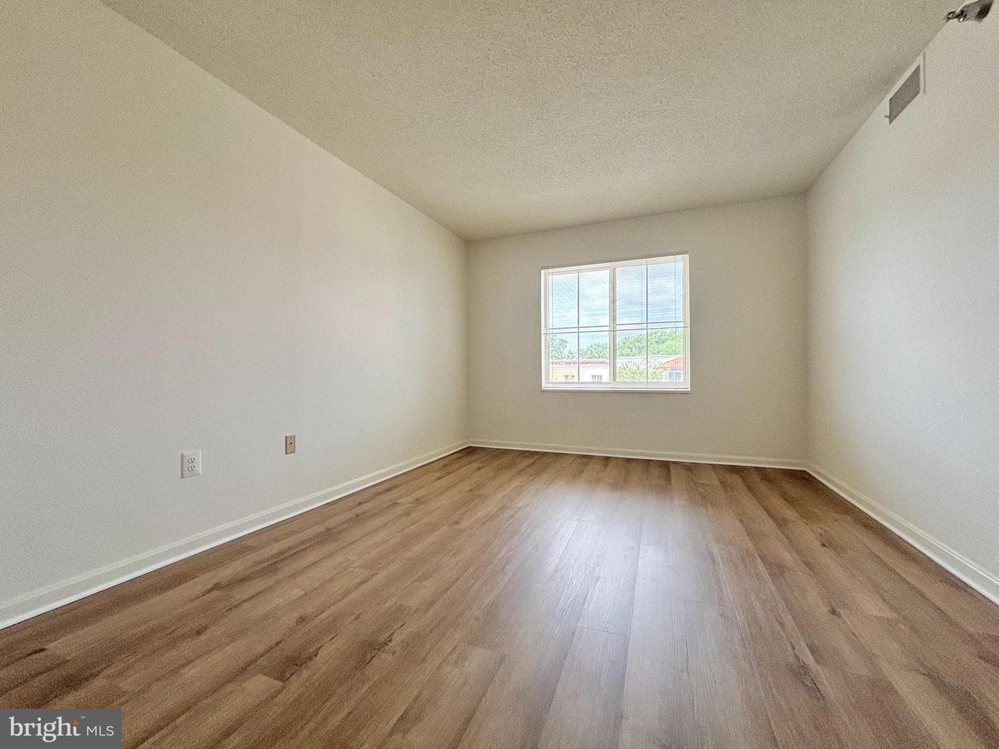 14800 Pennfield Circle #408 photo 10