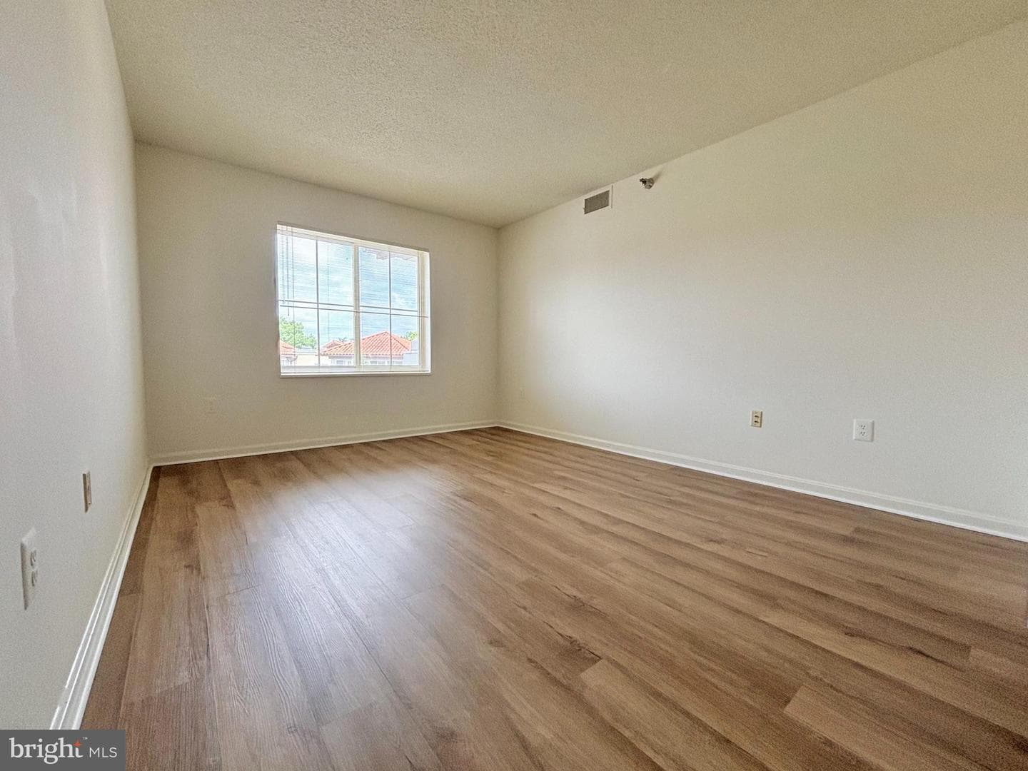 14800 Pennfield Circle #408 photo 9