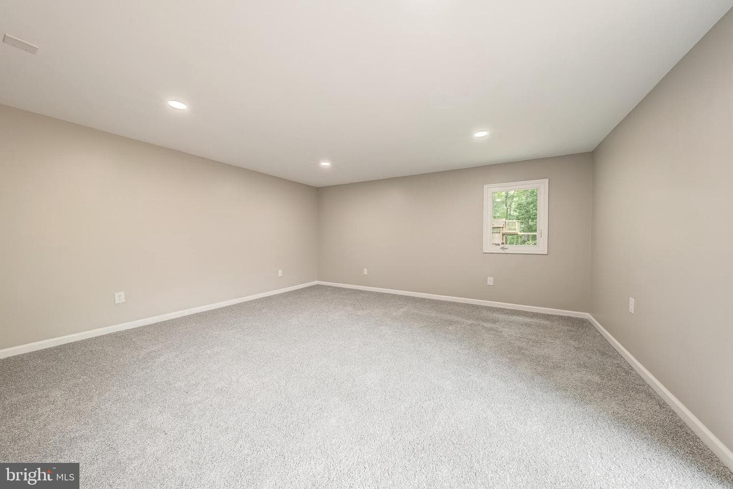 130 Whitmoor Terrace photo 24