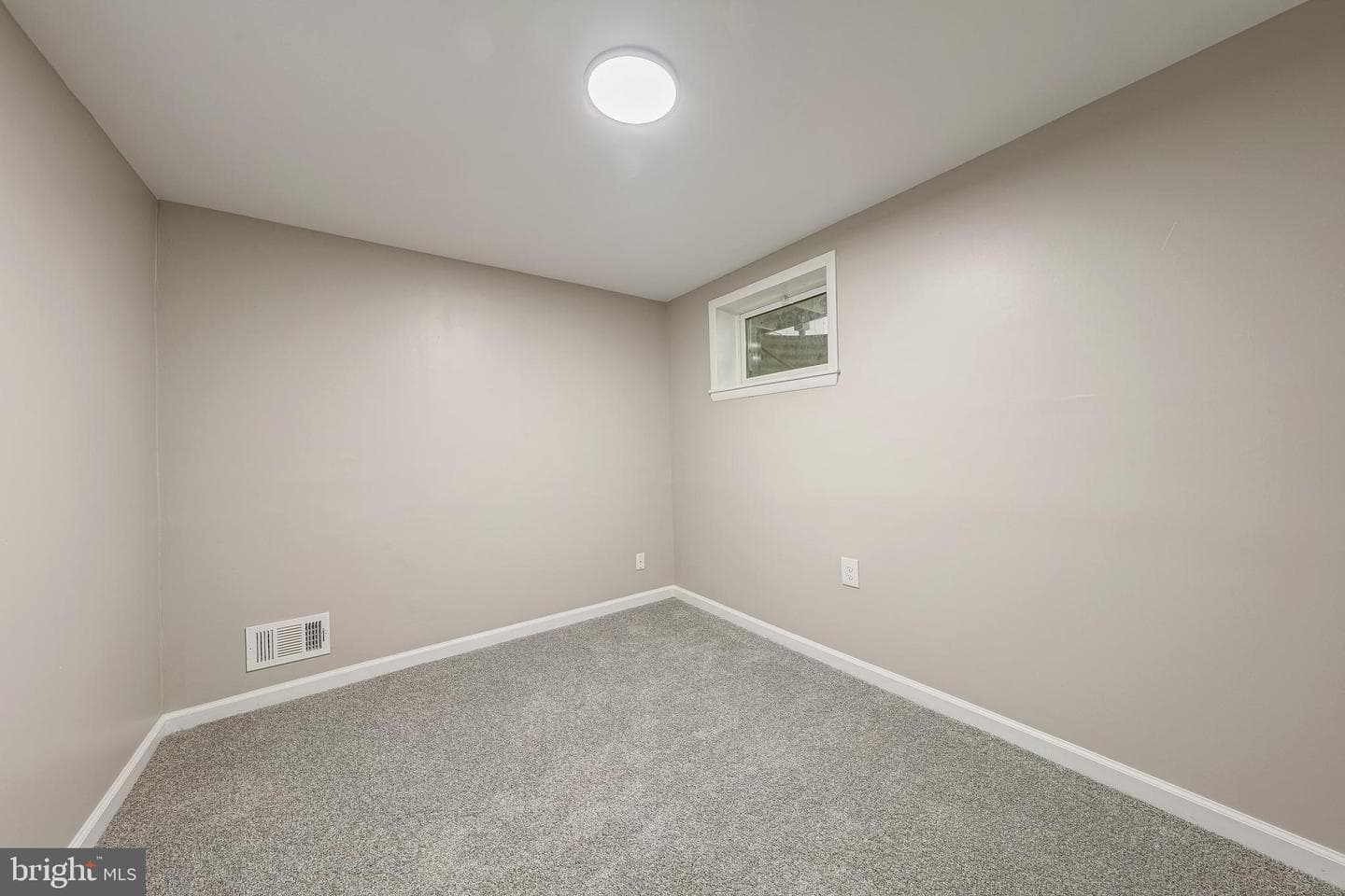130 Whitmoor Terrace photo 25