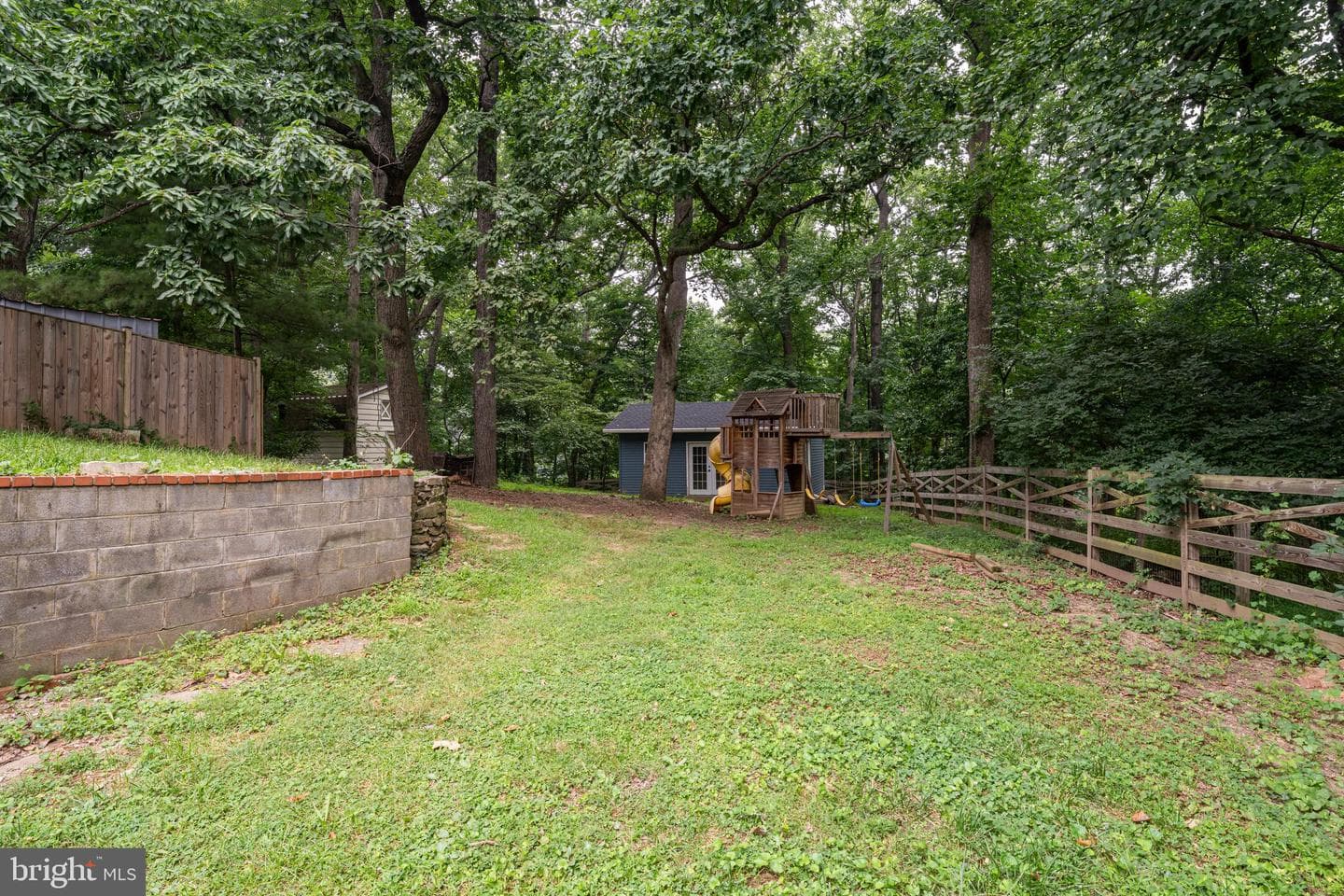 130 Whitmoor Terrace photo 29