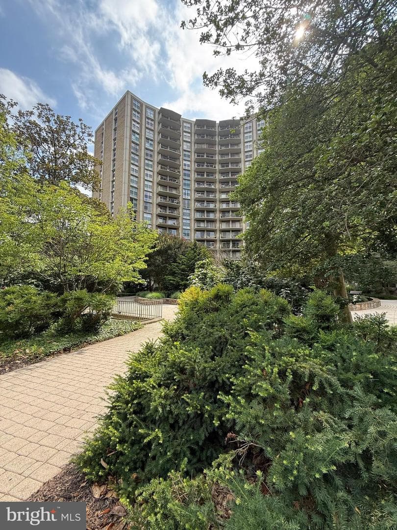9039 Sligo Creek Parkway #1510 photo 36