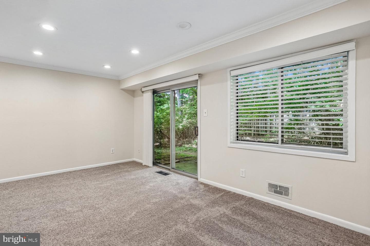 10507 Weymouth Street #W-2 photo 14