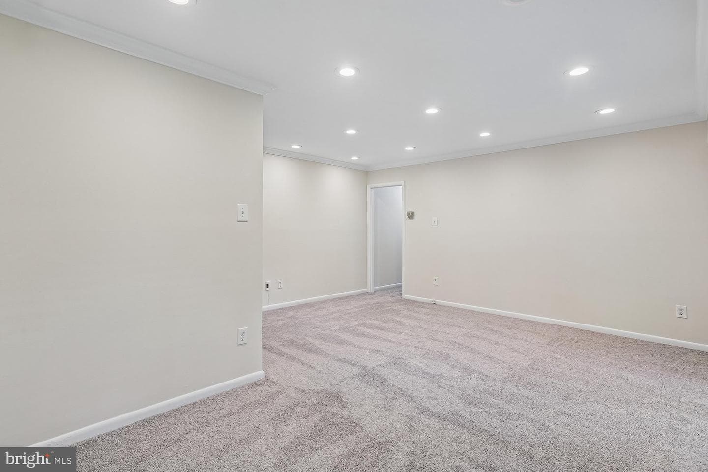 10507 Weymouth Street #W-2 photo 15