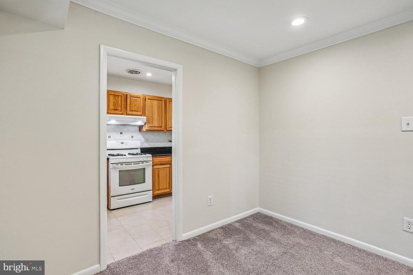 10507 Weymouth Street #W-2 photo 16