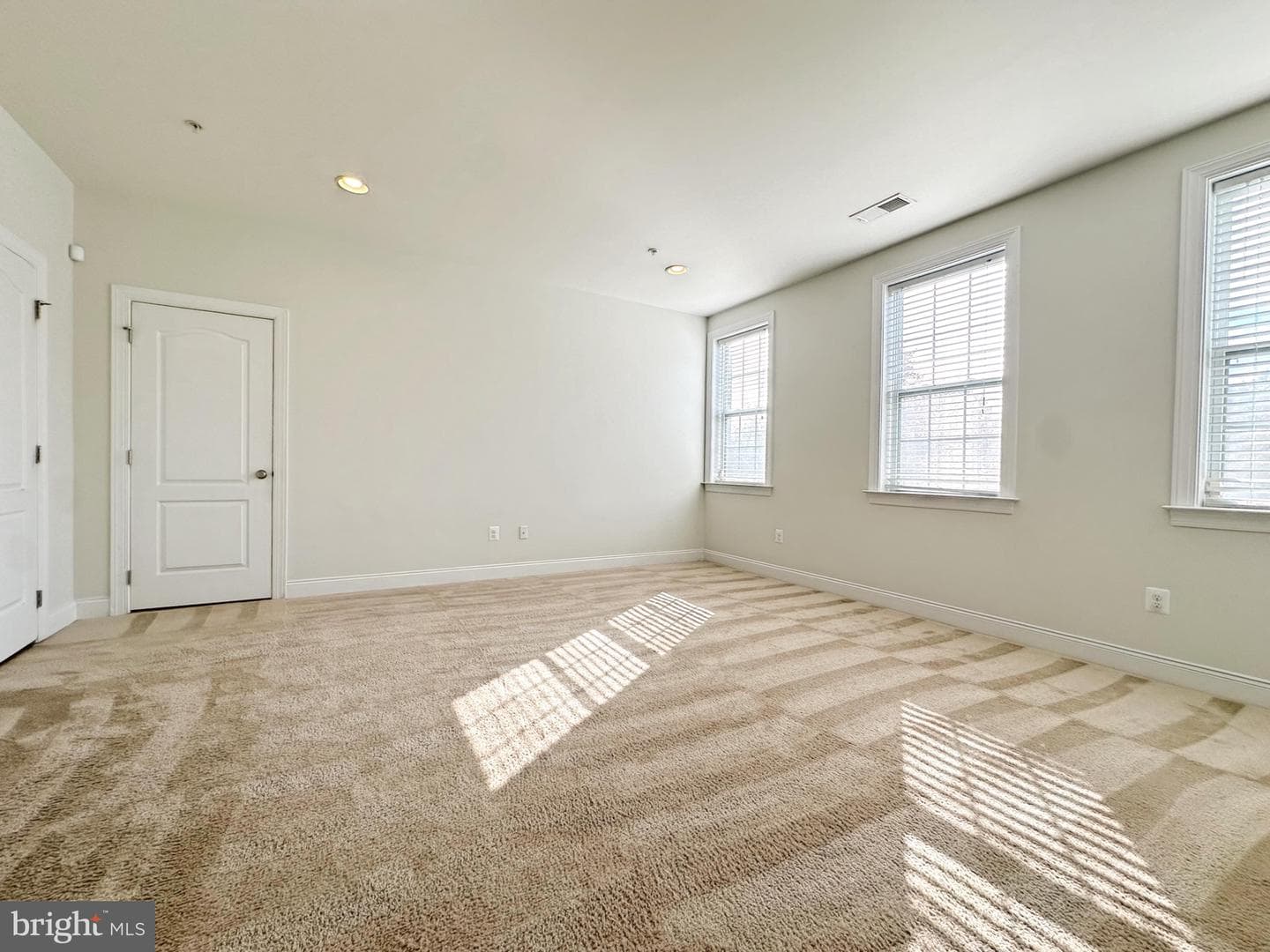 8201 Castanea Lane photo 32