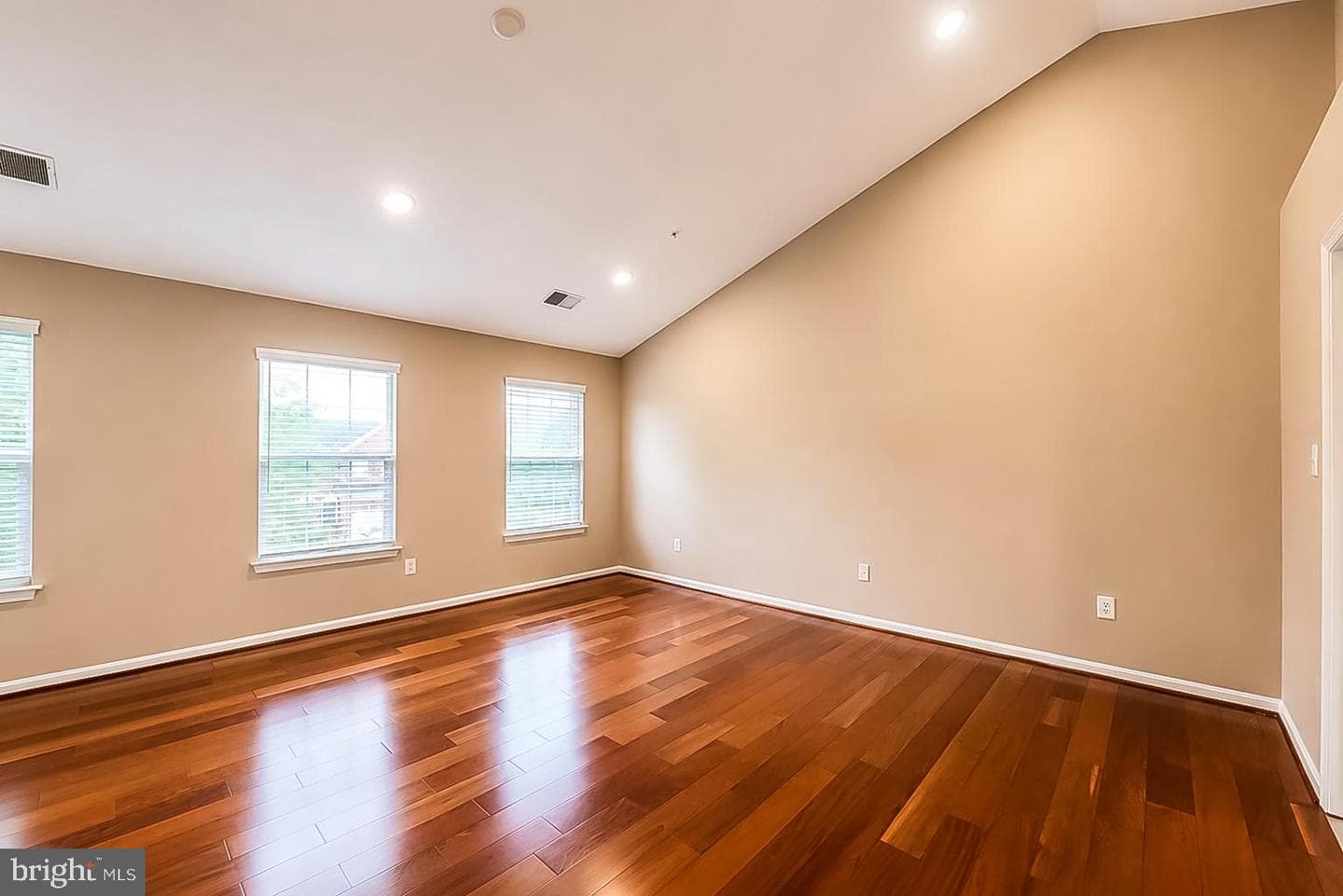 18305 Bubbling Spring Terrace photo 38