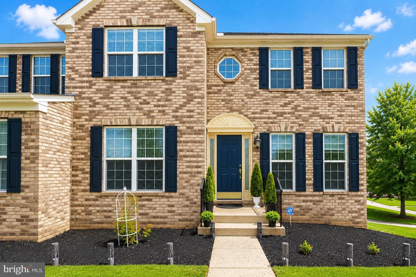 18305 Bubbling Spring Terrace photo 4