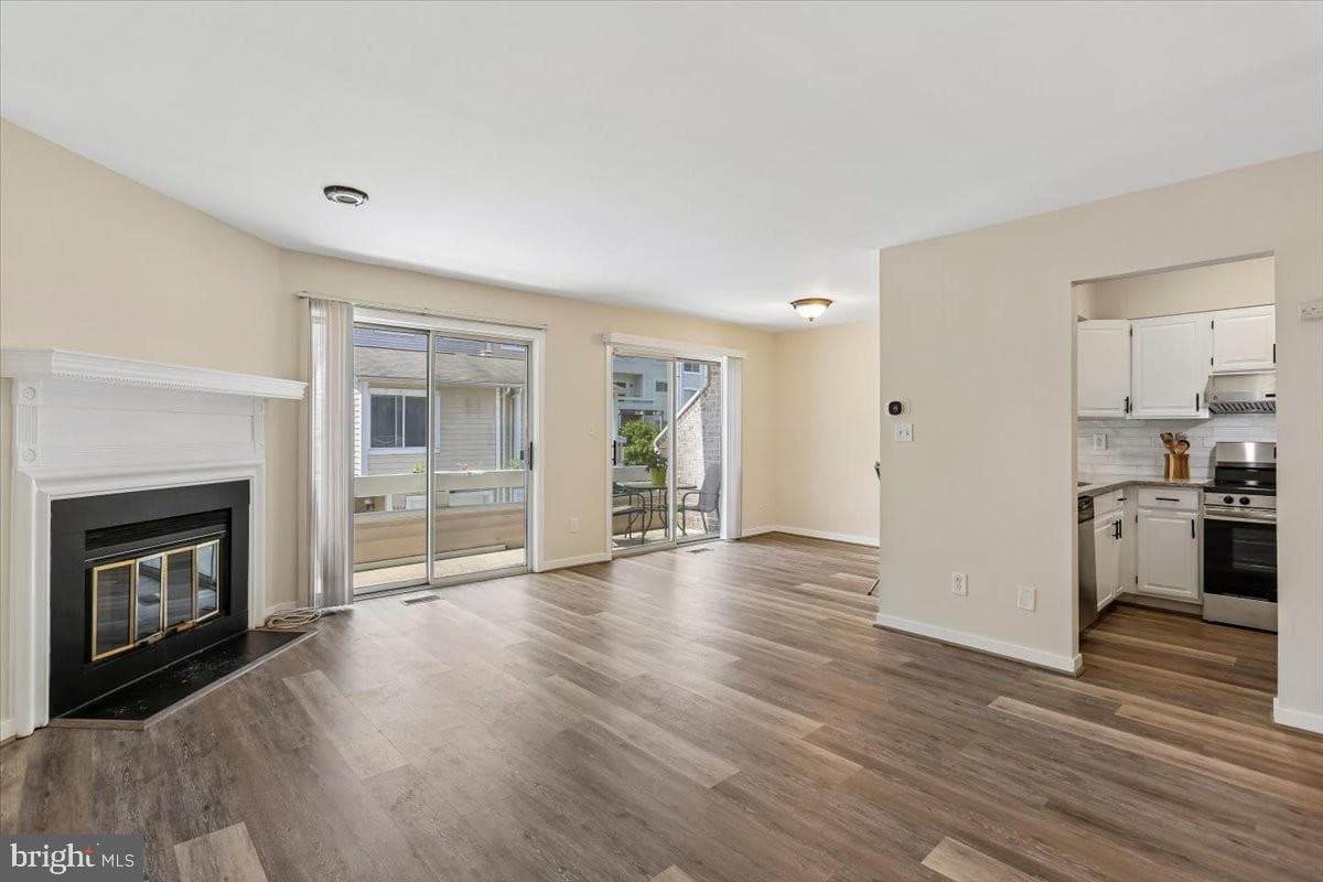 9807 Sailfish Terrace photo 15
