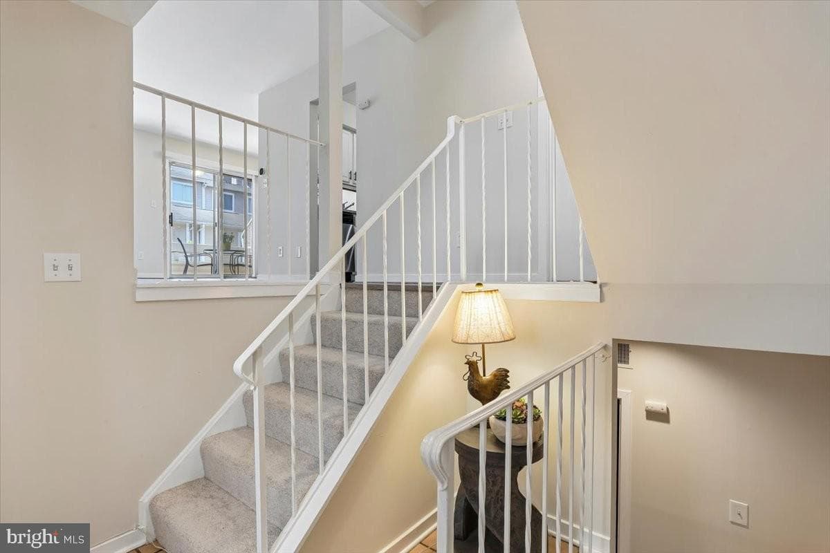 9807 Sailfish Terrace photo 2