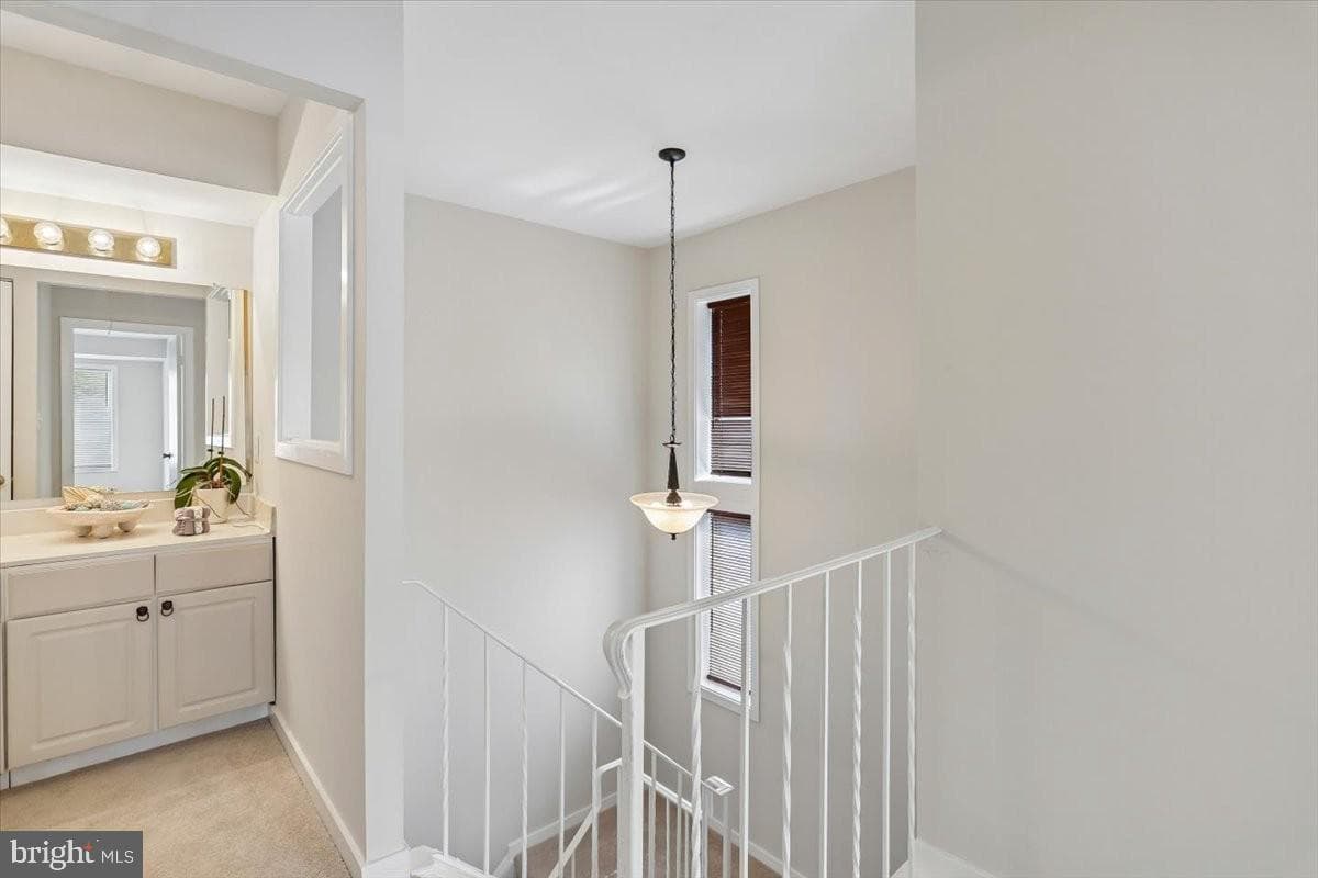 9807 Sailfish Terrace photo 25
