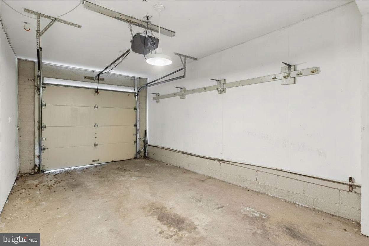 9807 Sailfish Terrace photo 35