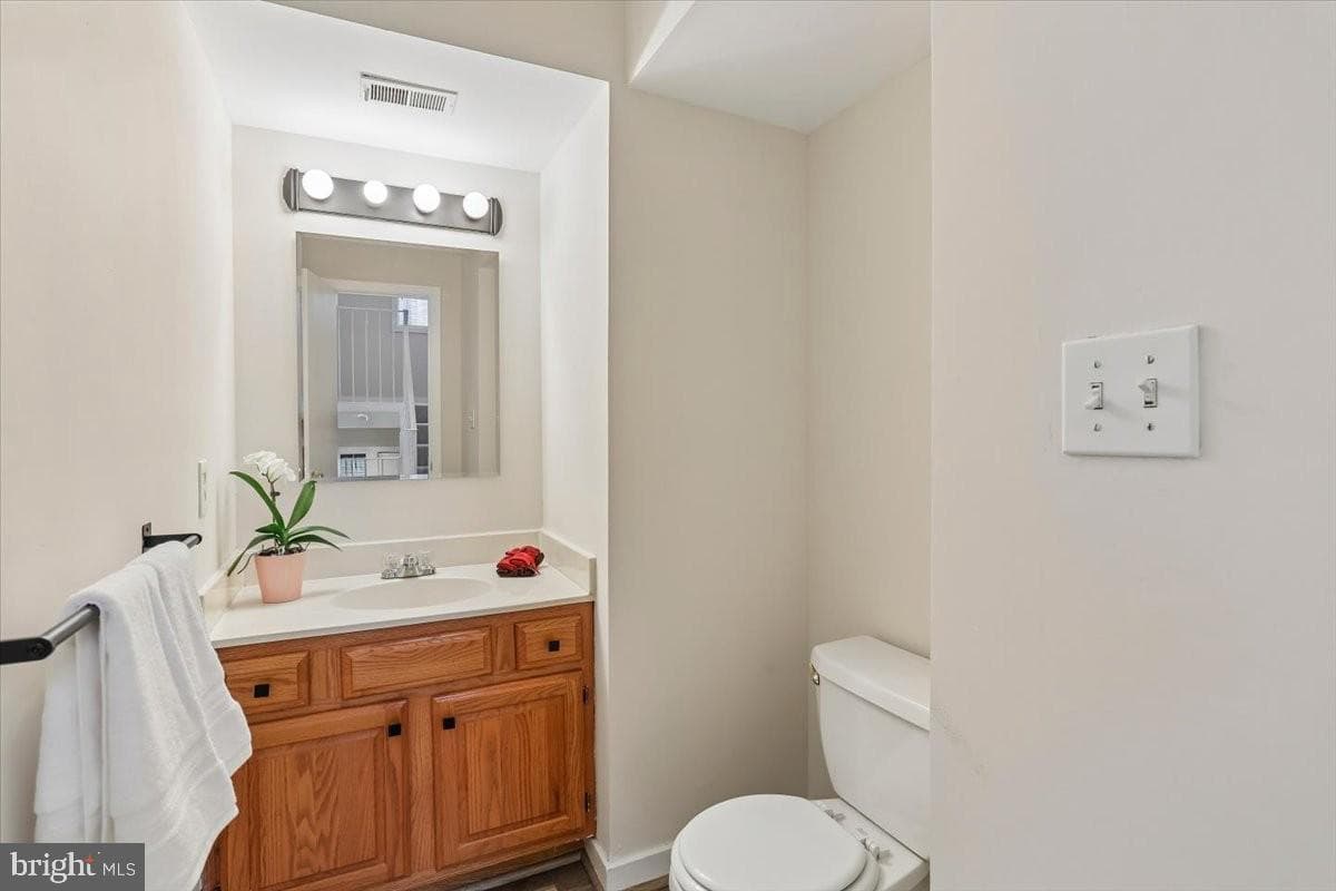 9807 Sailfish Terrace photo 8
