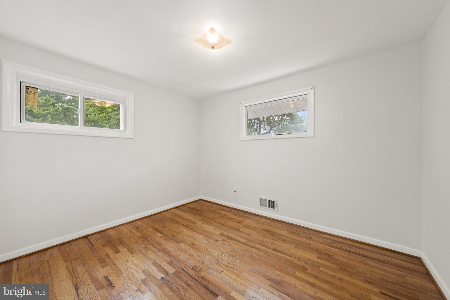 4501 Renn Street photo 19