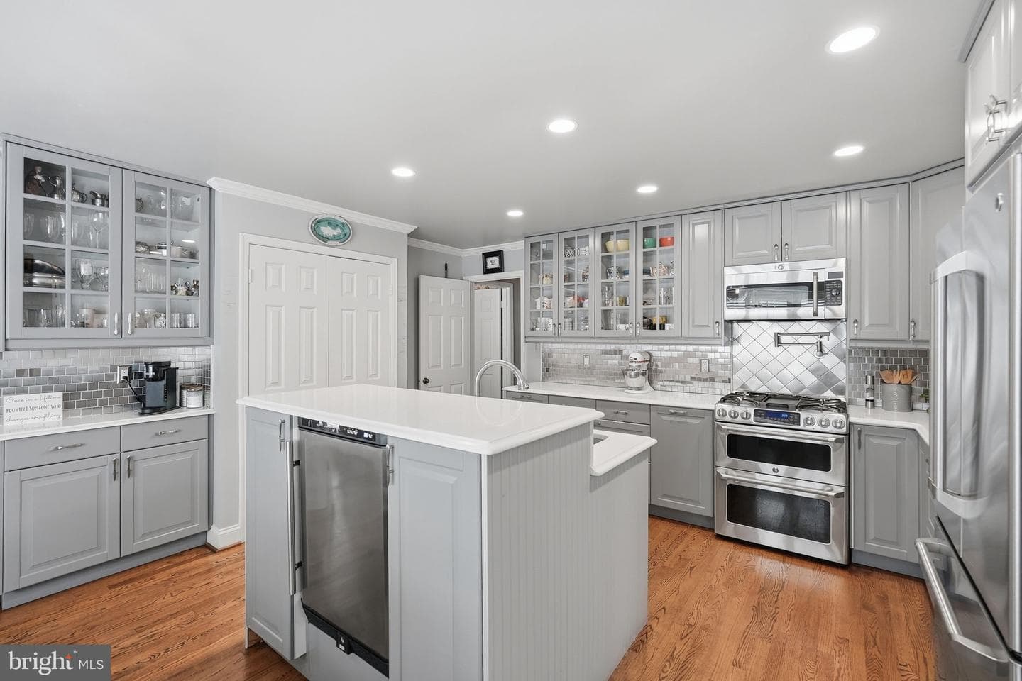 15204 Winstead Lane photo 4