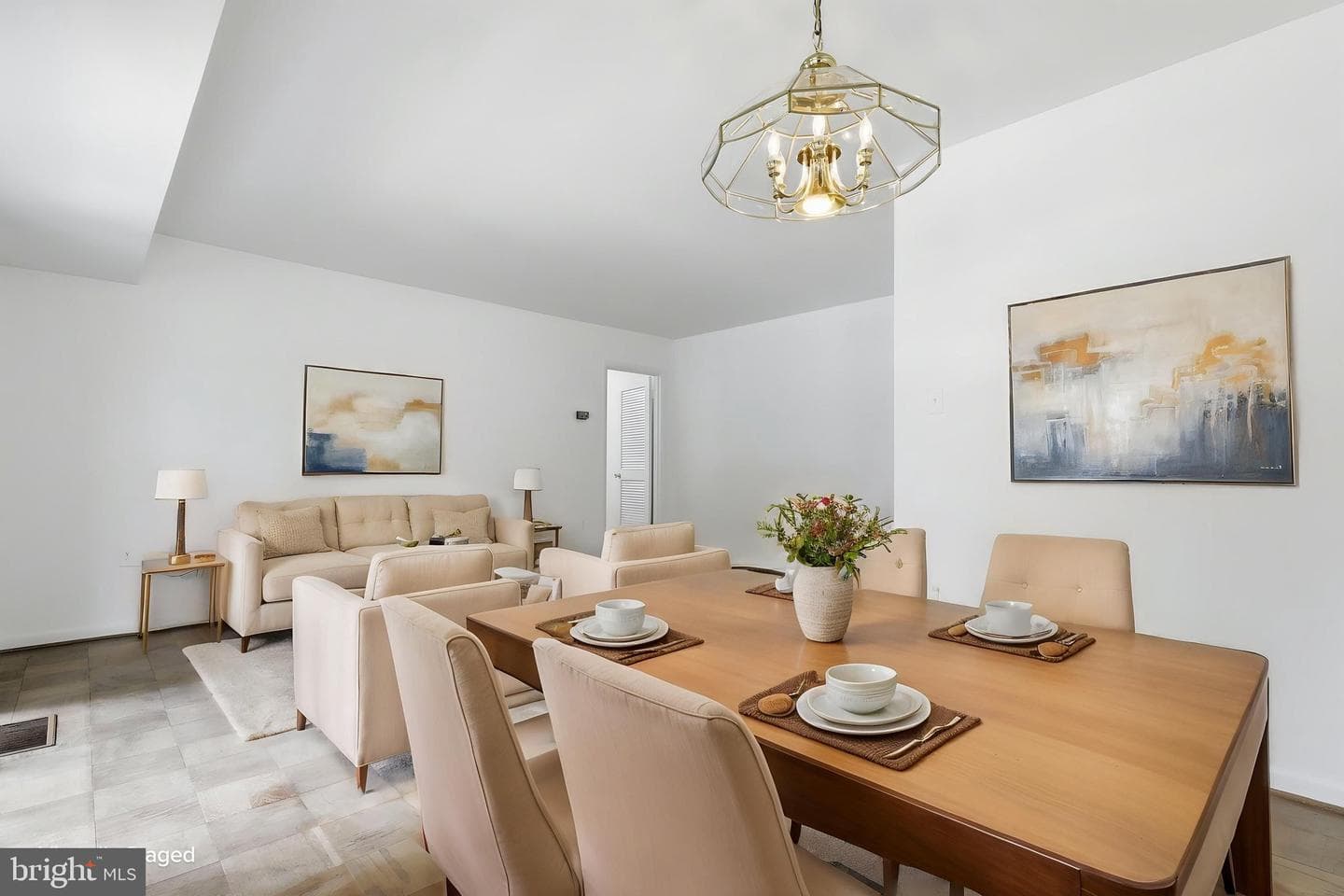 10626 Weymouth Street #101 photo 9