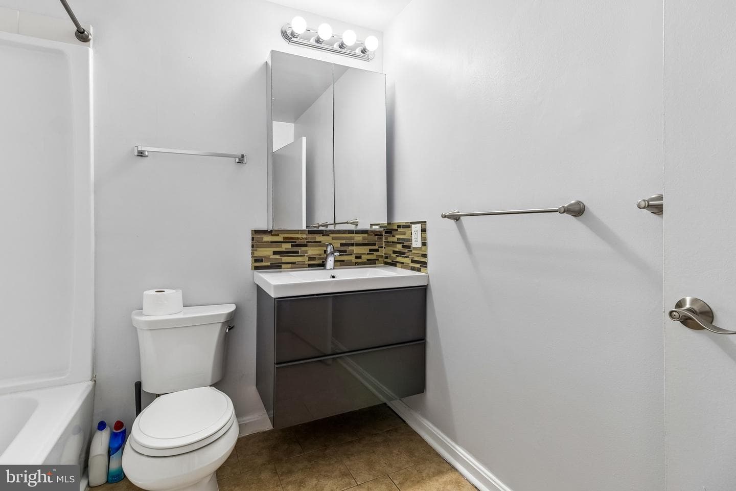 1639 Carriage House Terrace #1639-H photo 11
