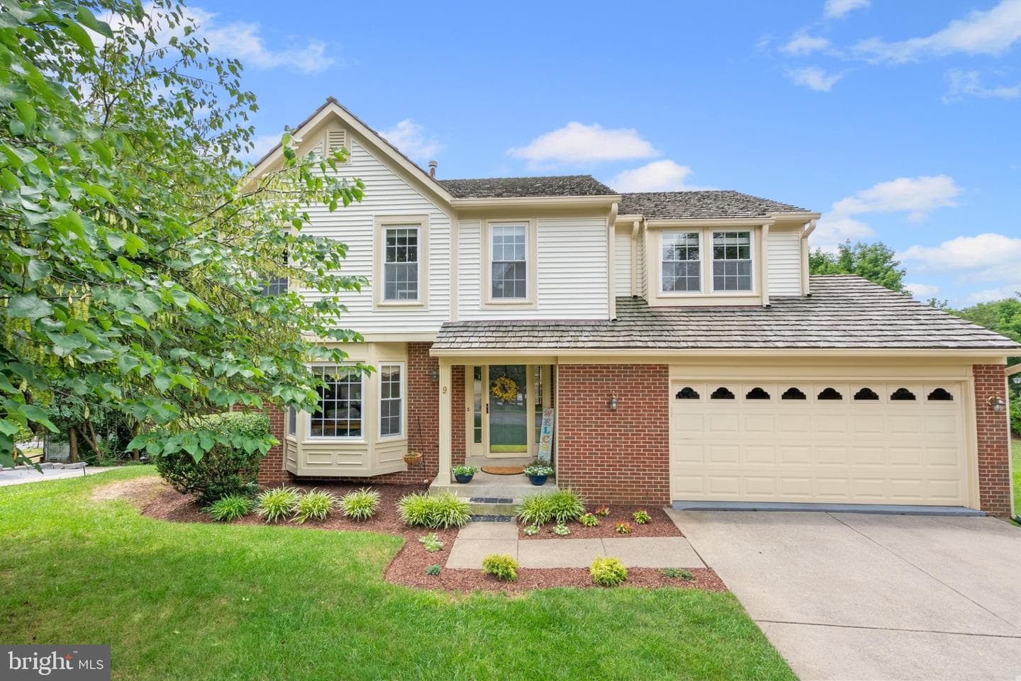 9 Red Granite Court photo 1