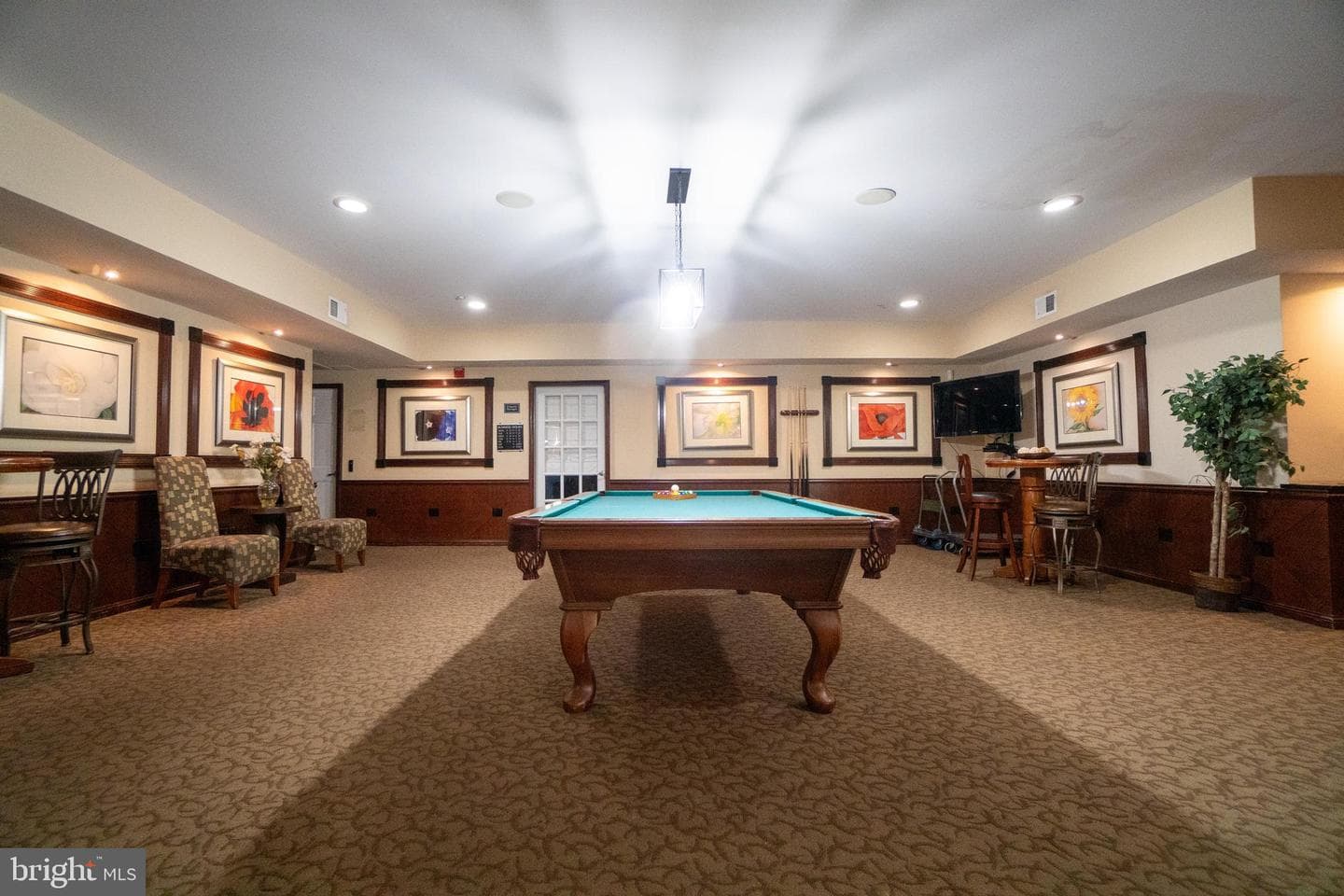 501 Hungerford Drive #463 photo 19