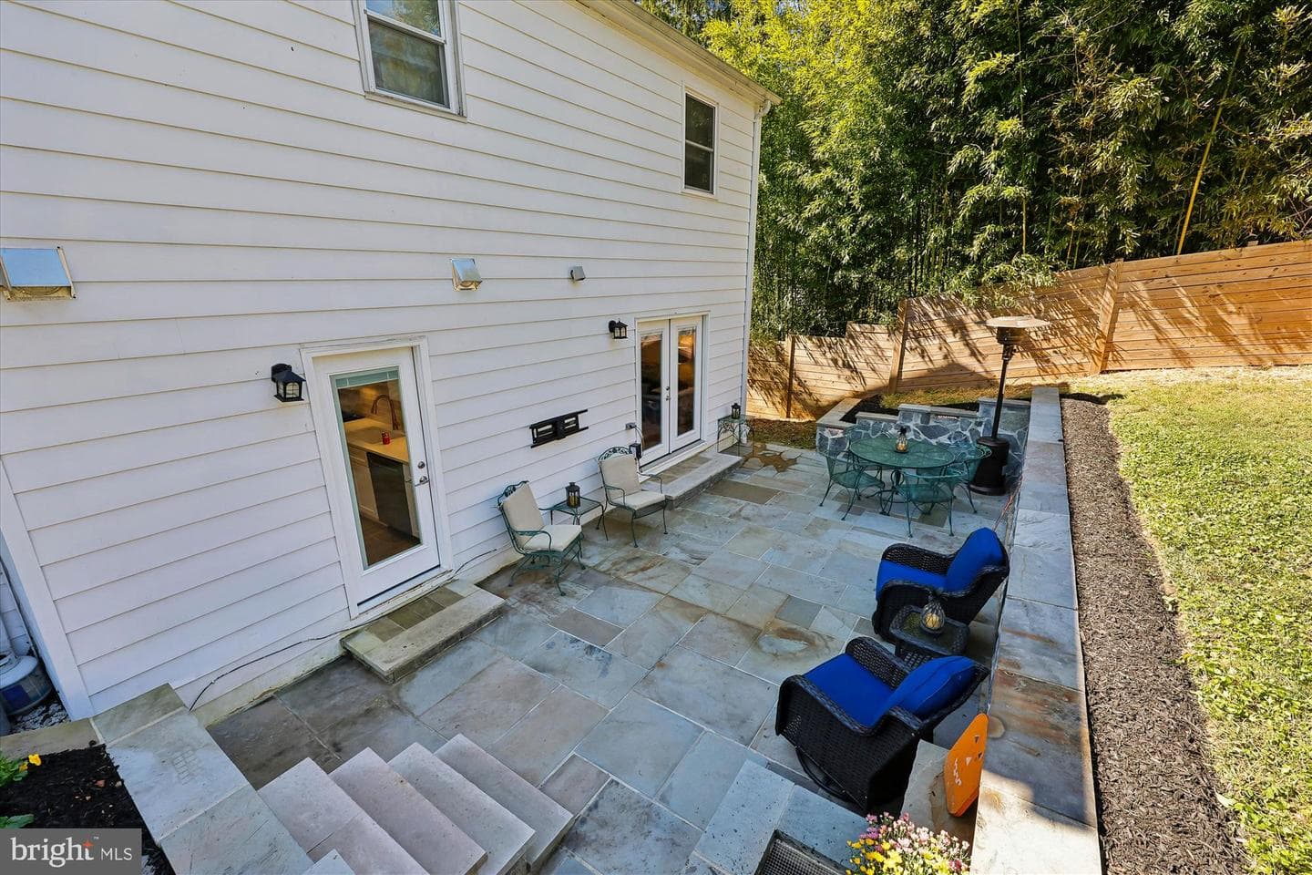 3923 Halsey Street photo 46