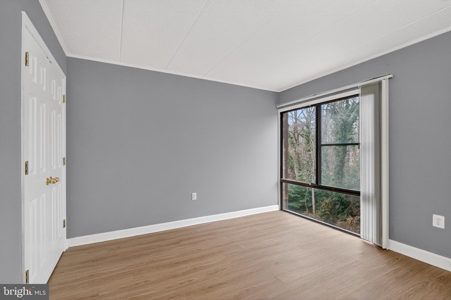 3301 Hewitt Avenue #403 photo 19