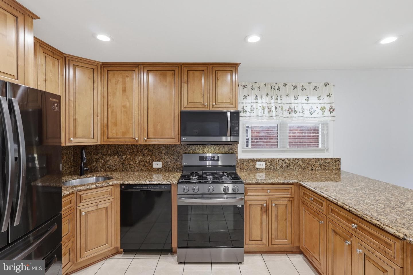 13105 Hallet Court photo 11