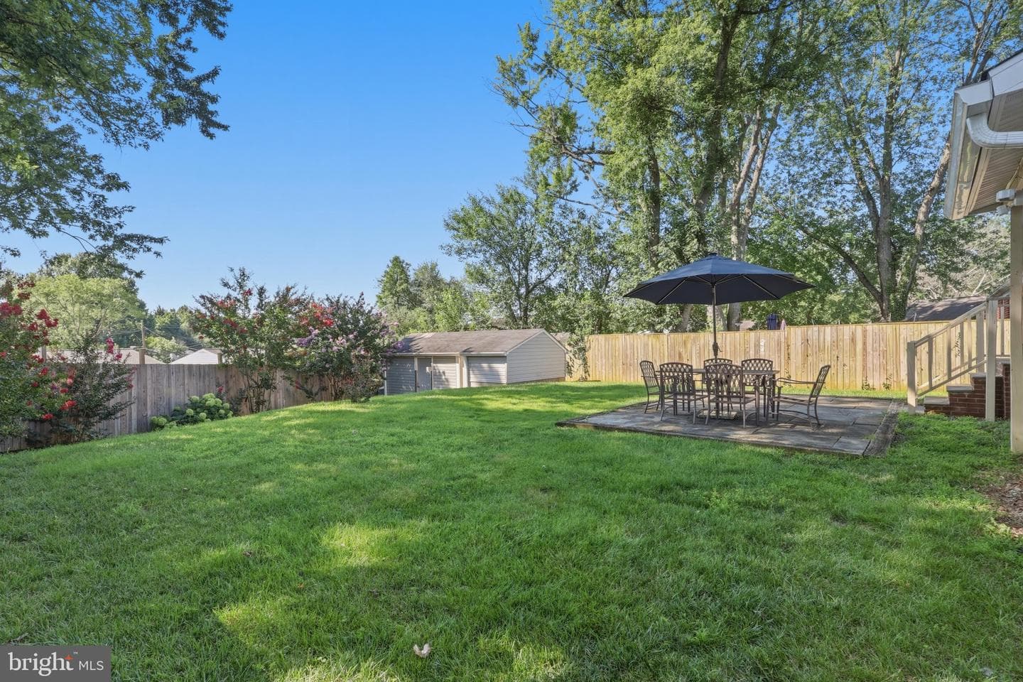 13105 Hallet Court photo 32