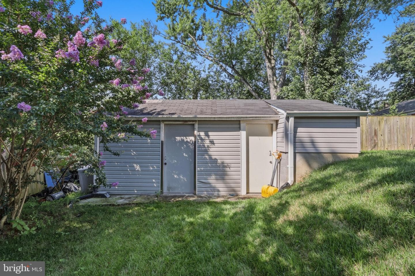 13105 Hallet Court photo 37