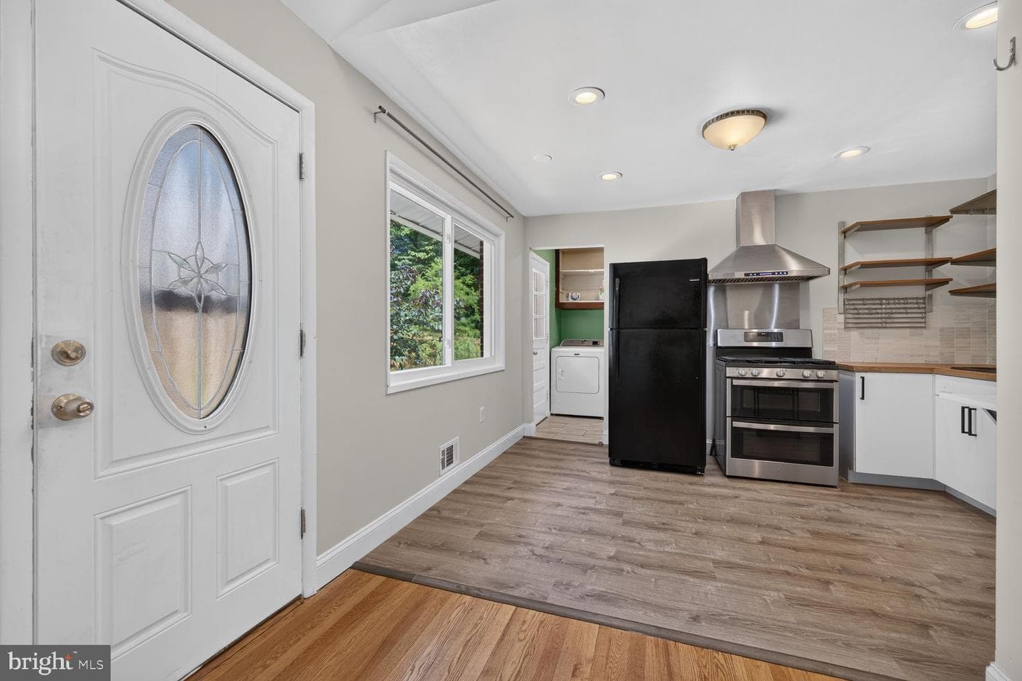 220 Thistle Drive photo 12