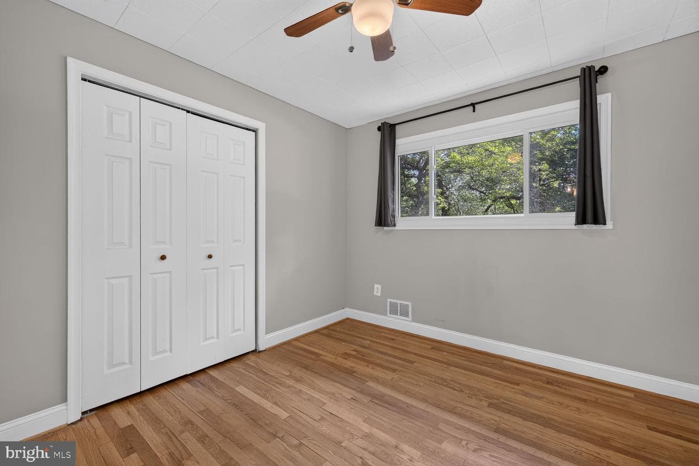 220 Thistle Drive photo 24