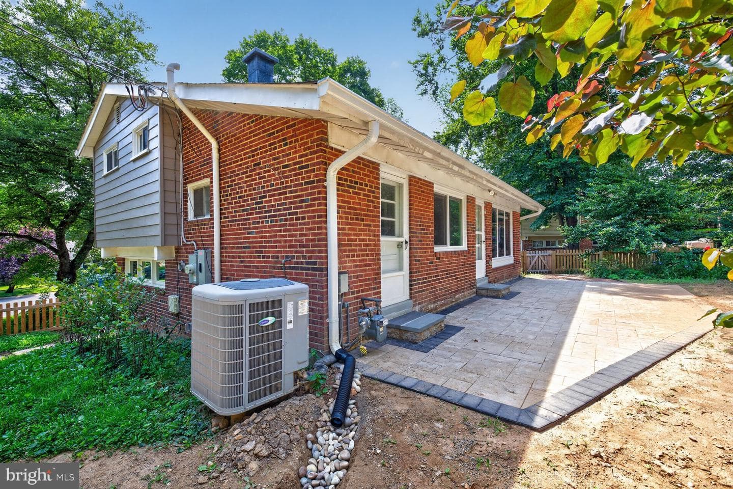 220 Thistle Drive photo 26