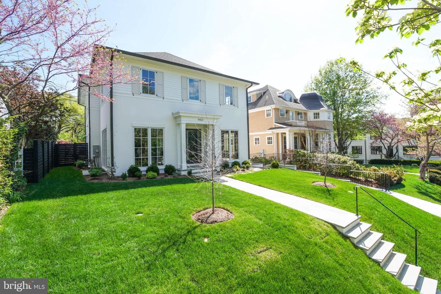 4422 Walsh Street photo 3