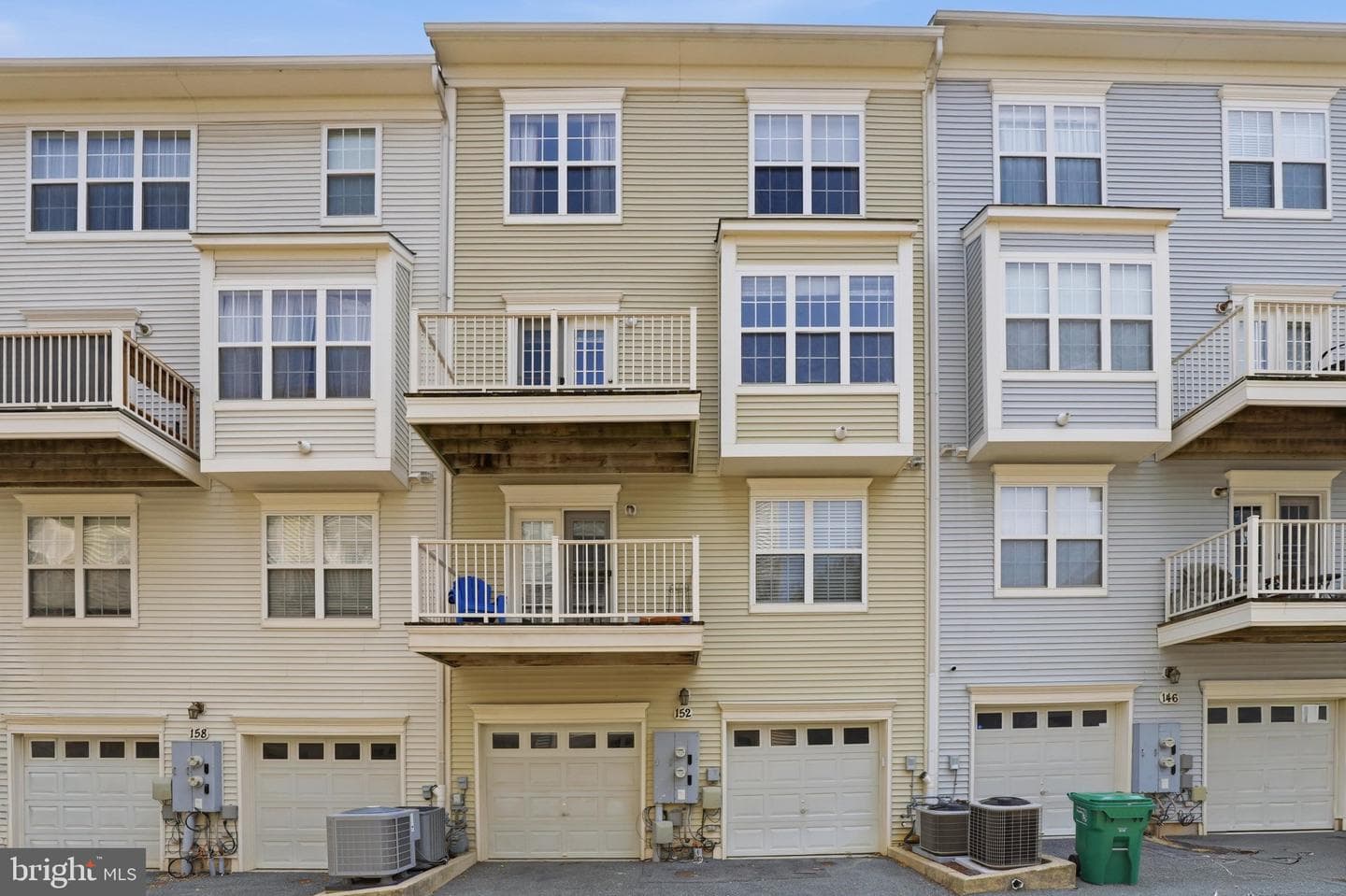 152 Mill Green Avenue #200 photo 52