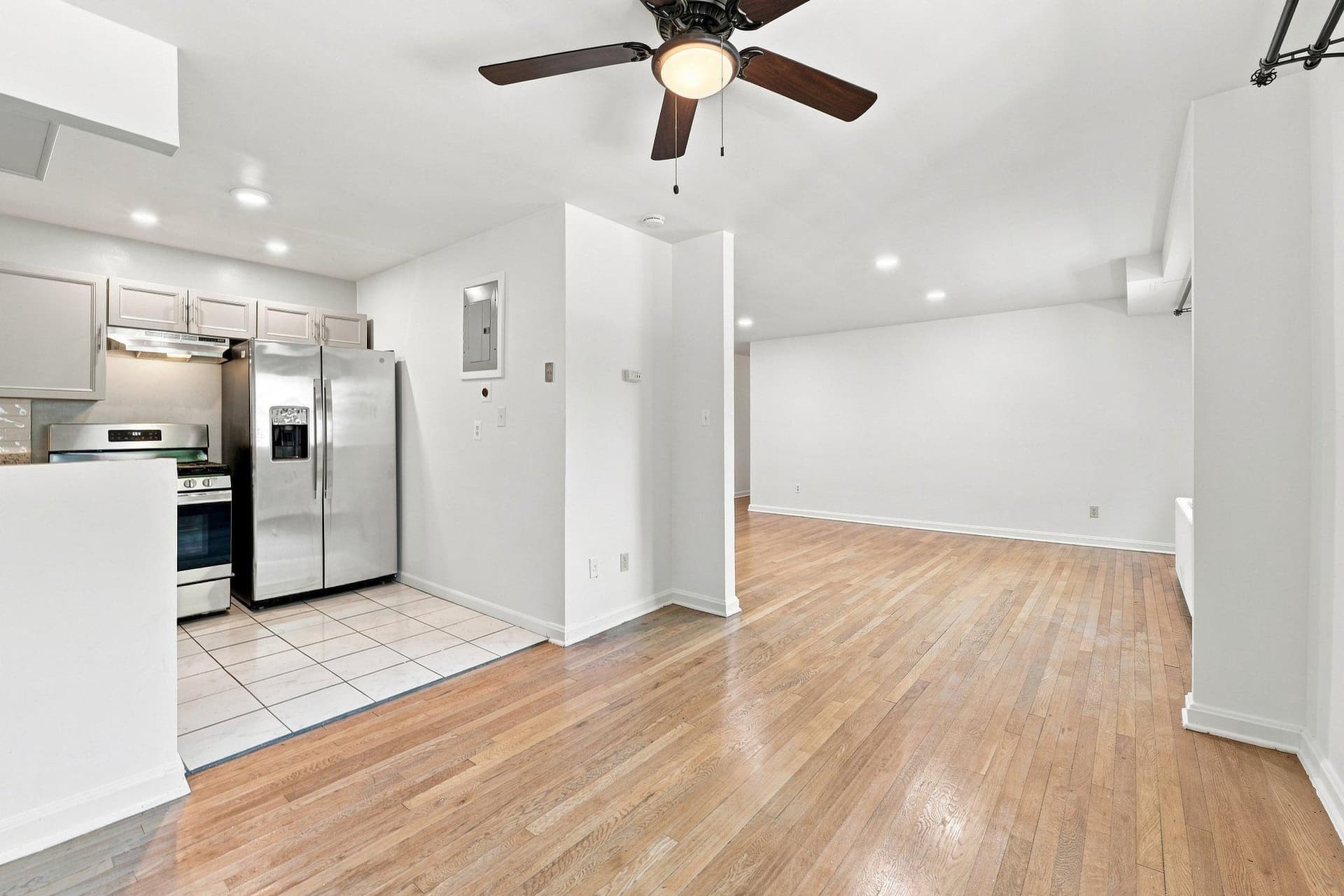 95 E Wayne Avenue #212 photo 12