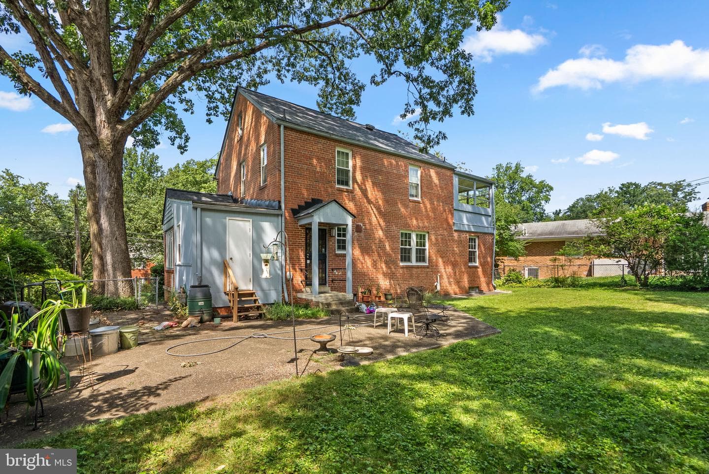 8911 Bradford Road photo 52
