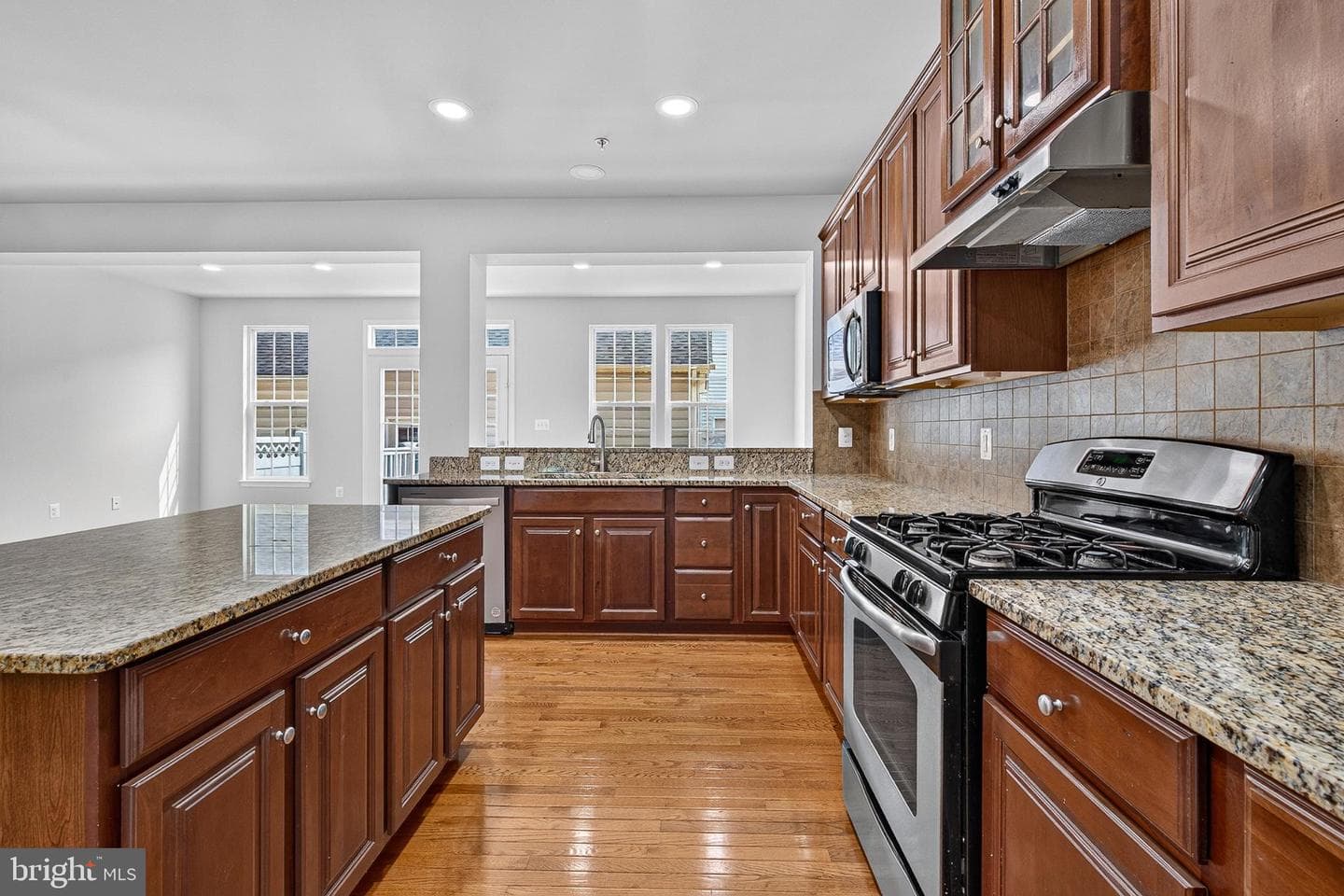 11911 Country Squire Way photo 15