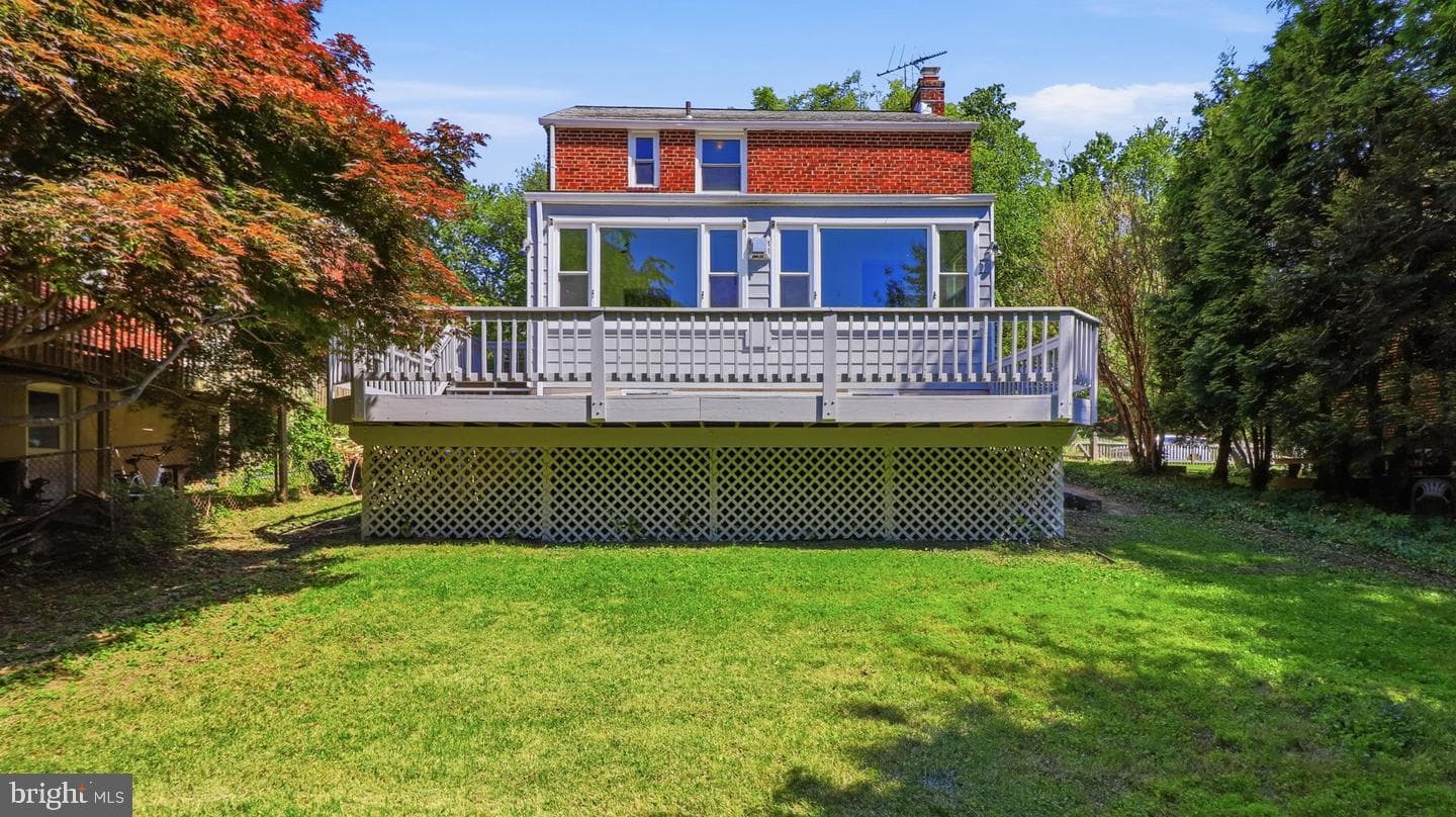 11708 Galt Avenue photo 6