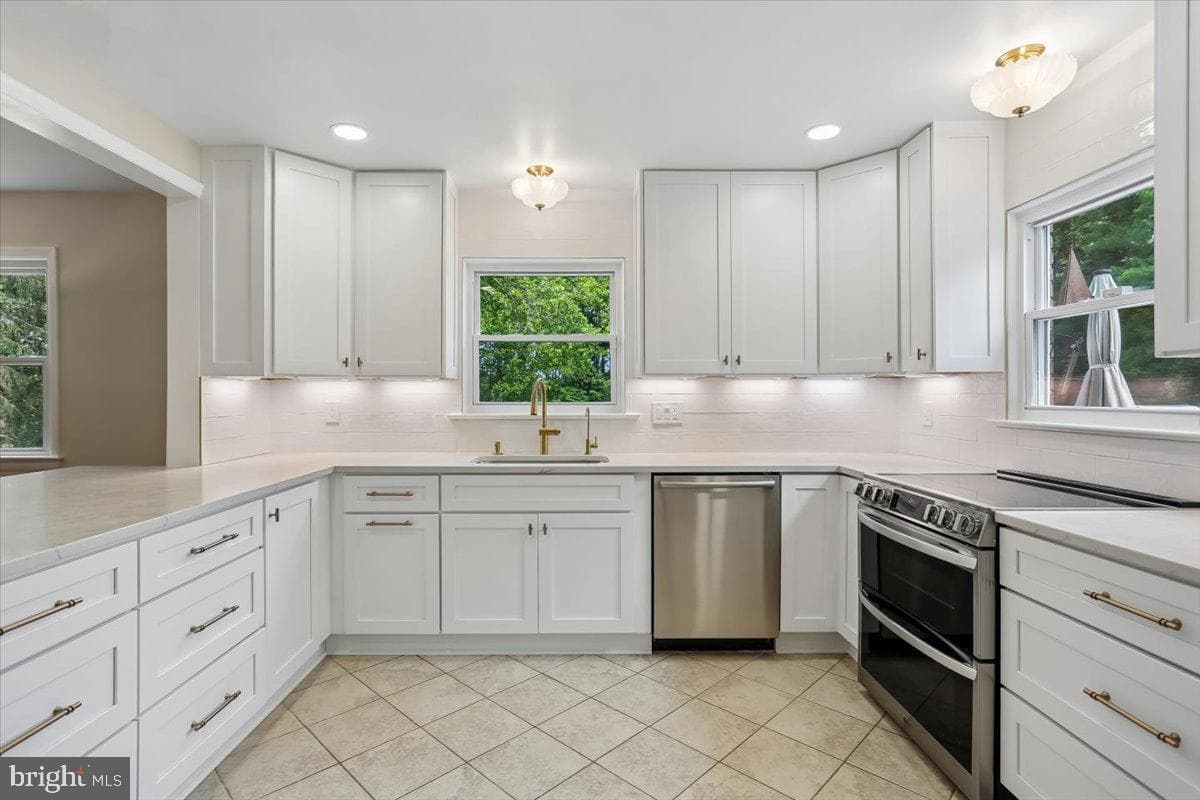 14811 Springfield Road photo 26