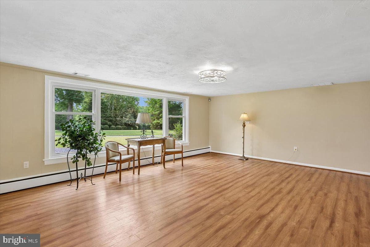 14811 Springfield Road photo 31