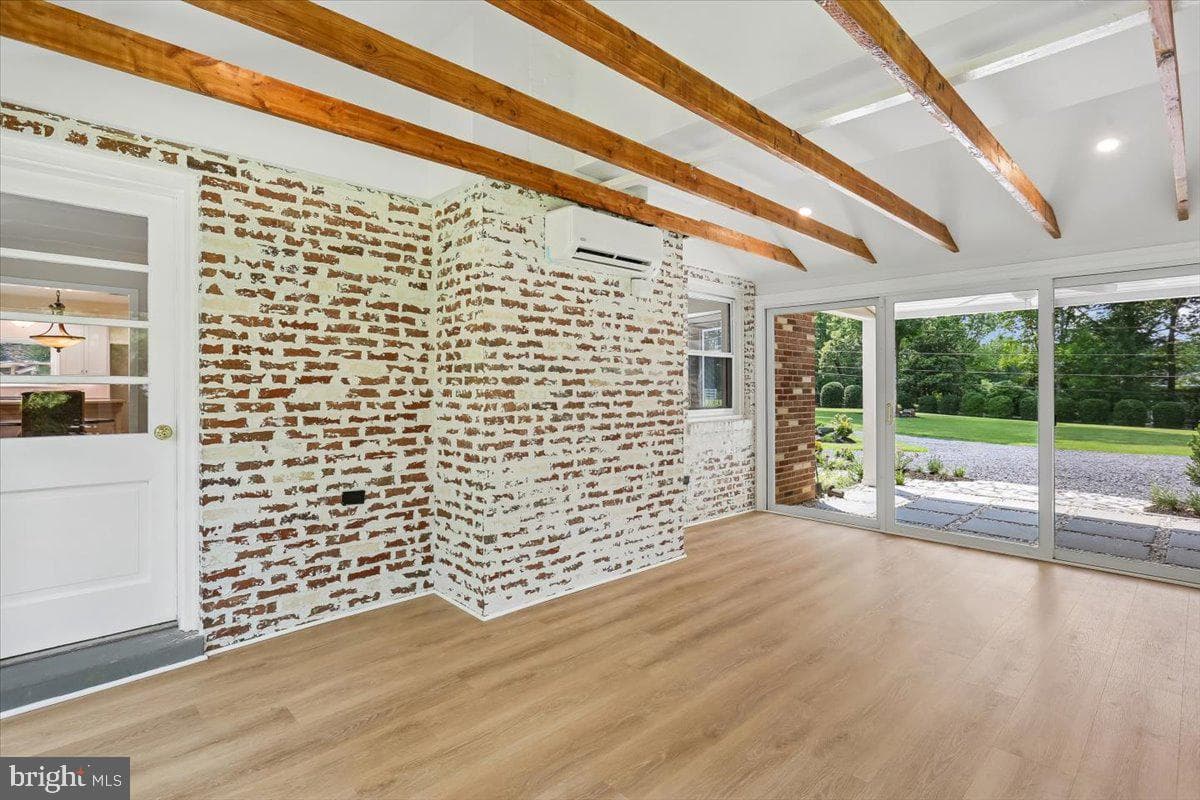 14811 Springfield Road photo 40